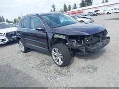 WVGBV7AX7GW608812 2016 VOLKSWAGEN TIGUAN