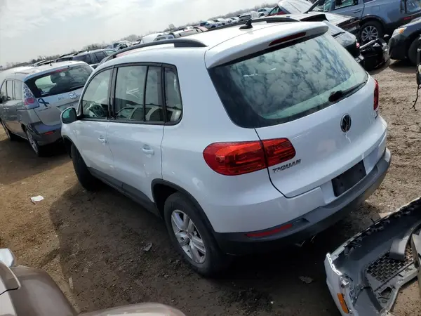 WVGBV7AX7HK000992 2017 VOLKSWAGEN TIGUAN - Image 2
