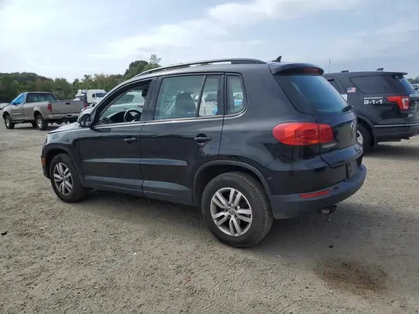 WVGBV7AX7HK008087 2017 VOLKSWAGEN TIGUAN - Image 2