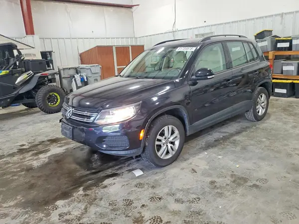 WVGBV7AX7HK021678 2017 VOLKSWAGEN TIGUAN - Image 1