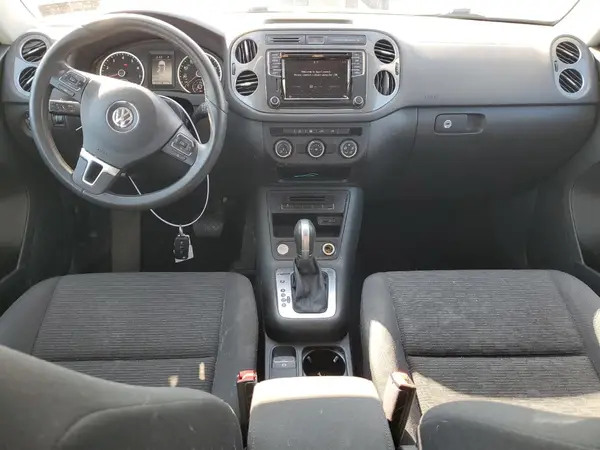 WVGBV7AX7HK043406 2017 VOLKSWAGEN TIGUAN - Image 8