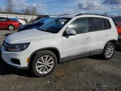 WVGBV7AX7HK043678 2017 VOLKSWAGEN TIGUAN