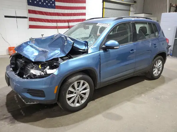 WVGBV7AX7HK045463 2017 VOLKSWAGEN TIGUAN - Image 1