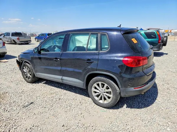 WVGBV7AX7HK045477 2017 VOLKSWAGEN TIGUAN - Image 2