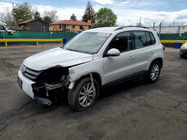 WVGBV7AX7HK045513 2017 VOLKSWAGEN TIGUAN - Image 1