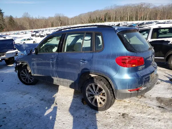 WVGBV7AX7HK046483 2017 VOLKSWAGEN TIGUAN - Image 2