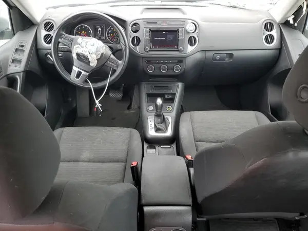 WVGBV7AX7HK047651 2017 VOLKSWAGEN TIGUAN - Image 8