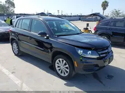 WVGBV7AX7HK049738 2017 VOLKSWAGEN TIGUAN