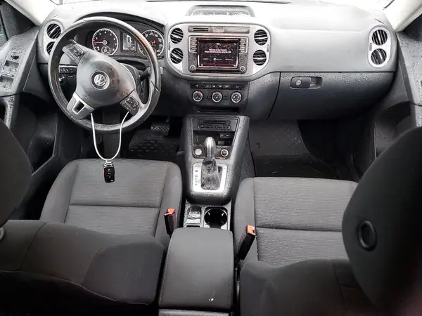WVGBV7AX7HK050212 2017 VOLKSWAGEN TIGUAN - Image 8