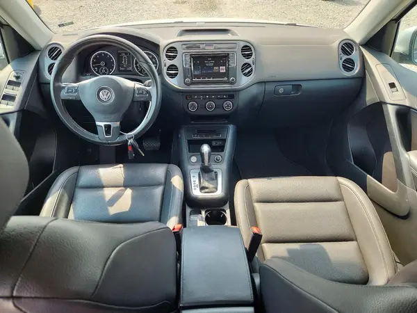 WVGBV7AX7HW501616 2017 VOLKSWAGEN TIGUAN - Image 8