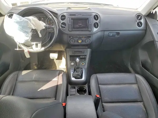 WVGBV7AX7HW509621 2017 VOLKSWAGEN TIGUAN - Image 8