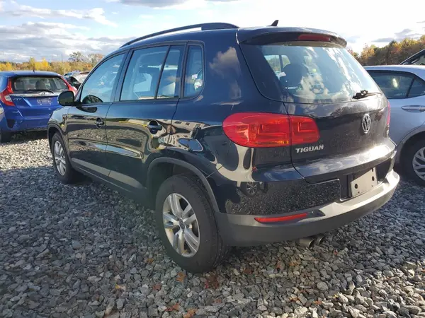 WVGBV7AX7HW512695 2017 VOLKSWAGEN TIGUAN - Image 2