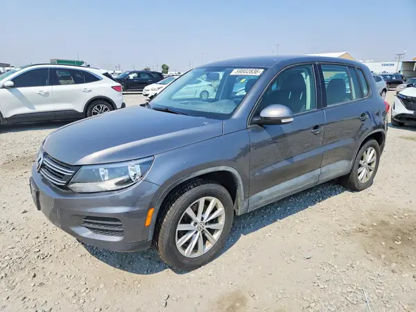 WVGBV7AX7JK000576 2018 VOLKSWAGEN TIGUAN - Image 1