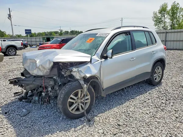 WVGBV7AX8GW009806 2016 VOLKSWAGEN TIGUAN - Image 1
