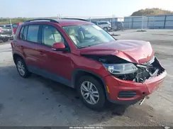 WVGBV7AX8GW020661 2016 VOLKSWAGEN TIGUAN