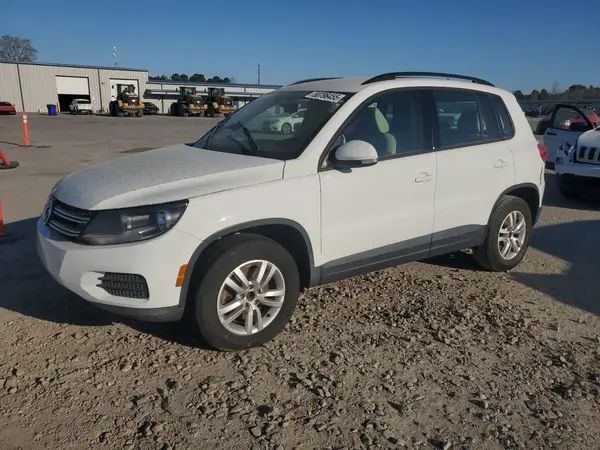 WVGBV7AX8GW029781 2016 VOLKSWAGEN TIGUAN - Image 1