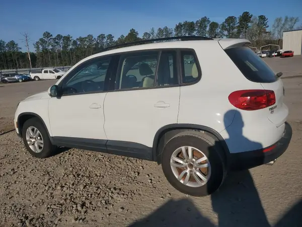 WVGBV7AX8GW029781 2016 VOLKSWAGEN TIGUAN - Image 2