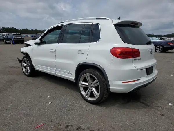WVGBV7AX8GW079368 2016 VOLKSWAGEN TIGUAN - Image 2