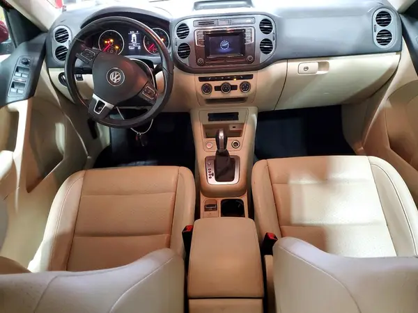 WVGBV7AX8GW085784 2016 VOLKSWAGEN TIGUAN - Image 8