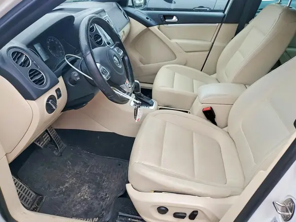 WVGBV7AX8GW091360 2016 VOLKSWAGEN TIGUAN - Image 8