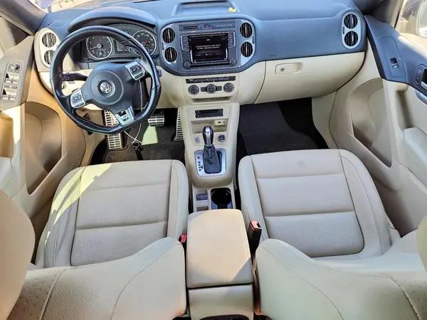 WVGBV7AX8GW097353 2016 VOLKSWAGEN TIGUAN - Image 8