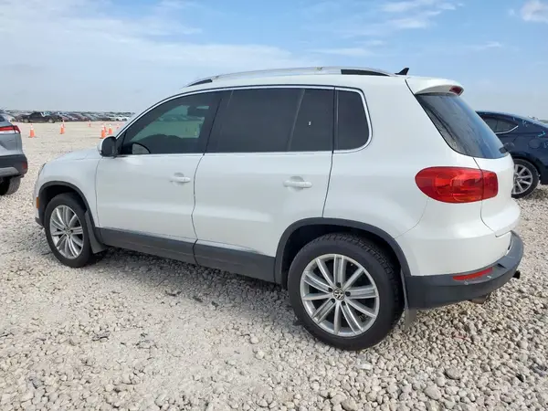WVGBV7AX8GW501204 2016 VOLKSWAGEN TIGUAN - Image 2