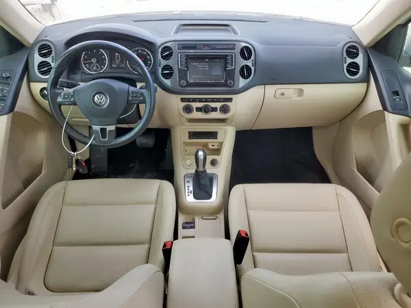 WVGBV7AX8GW501204 2016 VOLKSWAGEN TIGUAN - Image 8