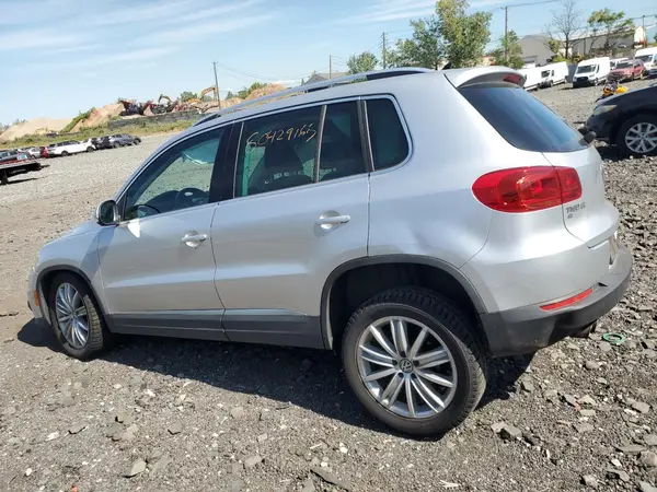 WVGBV7AX8GW508573 2016 VOLKSWAGEN TIGUAN - Image 2