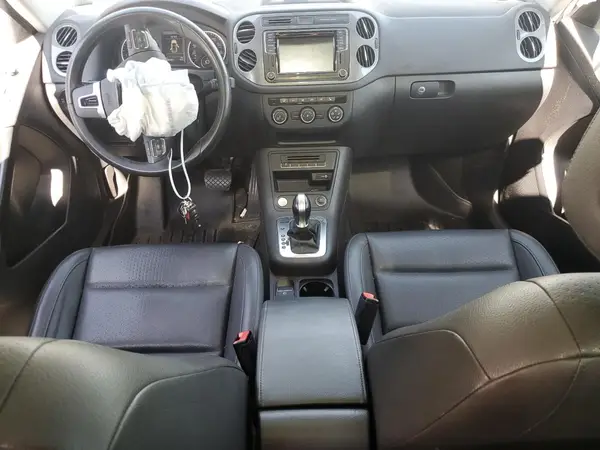 WVGBV7AX8GW508573 2016 VOLKSWAGEN TIGUAN - Image 8
