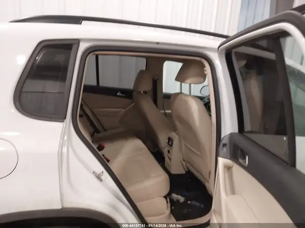 WVGBV7AX8GW519377 2016 VOLKSWAGEN TIGUAN - Image 8