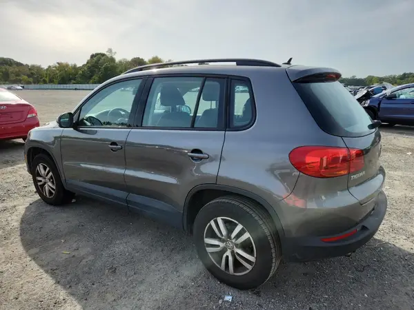 WVGBV7AX8GW526118 2016 VOLKSWAGEN TIGUAN - Image 2