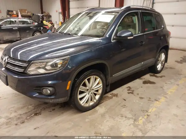 WVGBV7AX8GW527849 2016 VOLKSWAGEN TIGUAN - Image 2