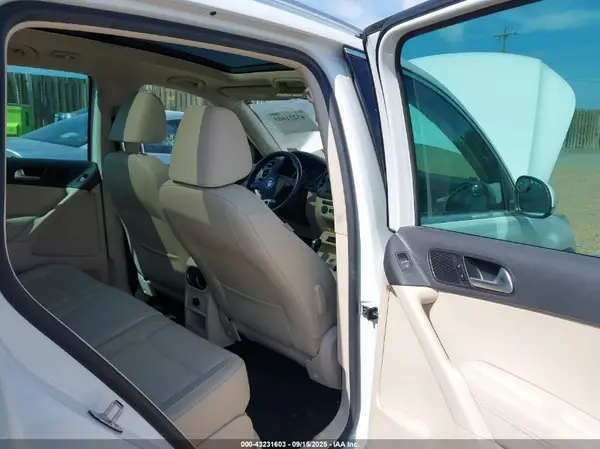 WVGBV7AX8GW529181 2016 VOLKSWAGEN TIGUAN - Image 8