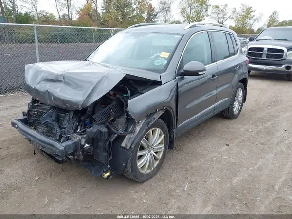 WVGBV7AX8GW536244 2016 VOLKSWAGEN TIGUAN - Image 2