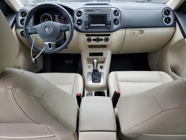 WVGBV7AX8GW553836 2016 VOLKSWAGEN TIGUAN - Image 8