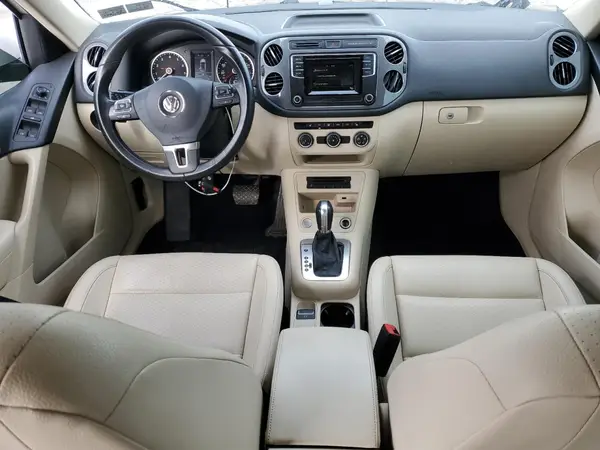 WVGBV7AX8GW557949 2016 VOLKSWAGEN TIGUAN - Image 8