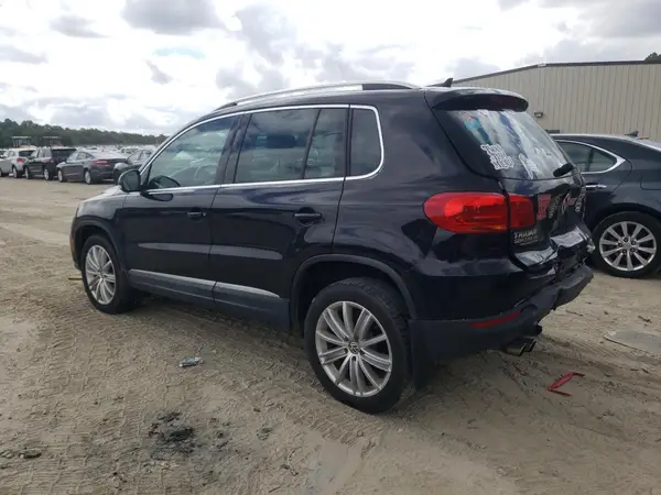 WVGBV7AX8GW576047 2016 VOLKSWAGEN TIGUAN - Image 2