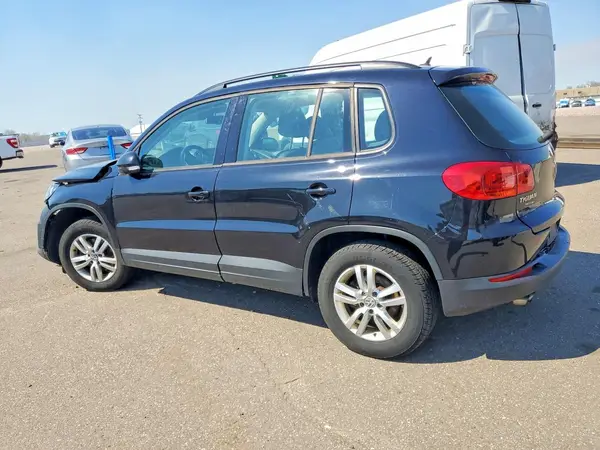 WVGBV7AX8GW577618 2016 VOLKSWAGEN TIGUAN - Image 2