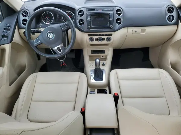 WVGBV7AX8GW581779 2016 VOLKSWAGEN TIGUAN - Image 8