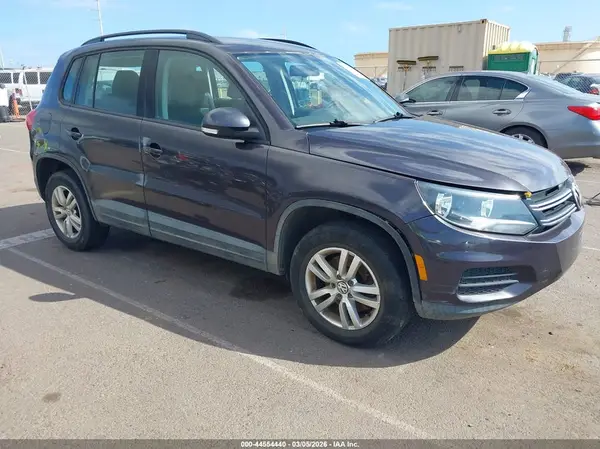 WVGBV7AX8GW583466 2016 VOLKSWAGEN TIGUAN - Image 1