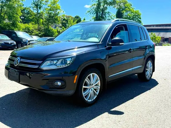 WVGBV7AX8GW589073 2016 VOLKSWAGEN TIGUAN - Image 2