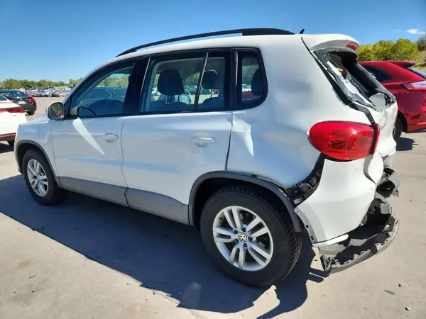 WVGBV7AX8GW600556 2016 VOLKSWAGEN TIGUAN - Image 2