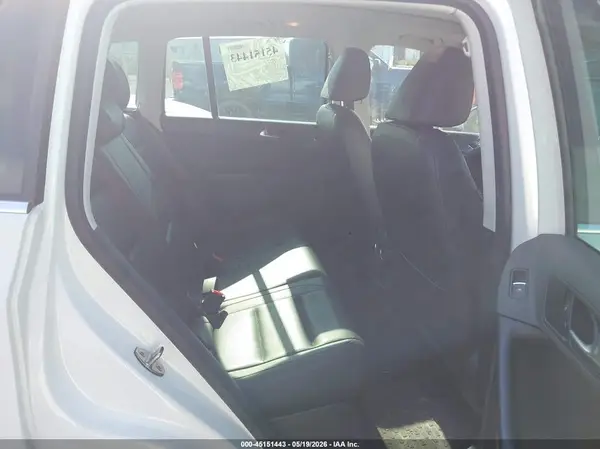 WVGBV7AX8GW605093 2016 VOLKSWAGEN TIGUAN - Image 8