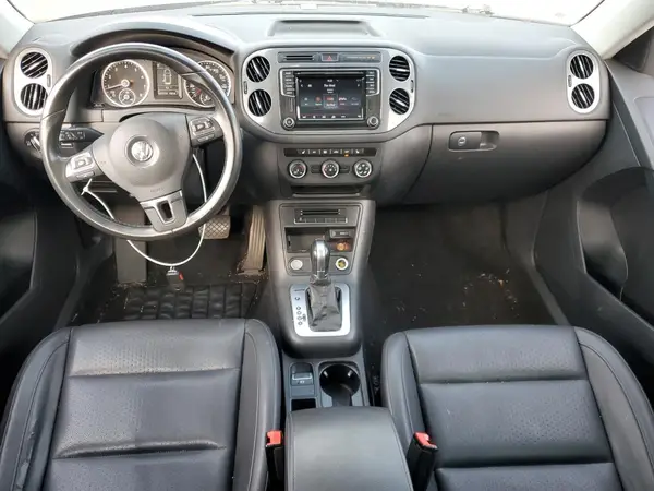 WVGBV7AX8GW605885 2016 VOLKSWAGEN TIGUAN - Image 8