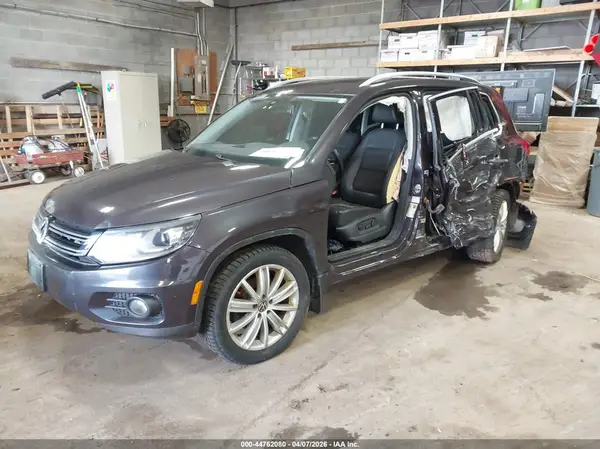 WVGBV7AX8GW606194 2016 VOLKSWAGEN TIGUAN - Image 2
