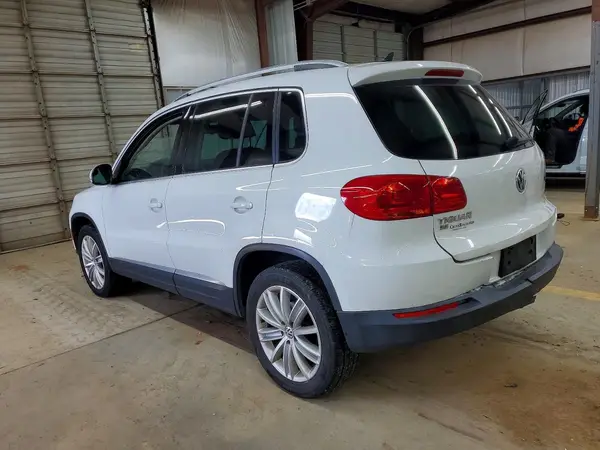 WVGBV7AX8GW613646 2016 VOLKSWAGEN TIGUAN - Image 2
