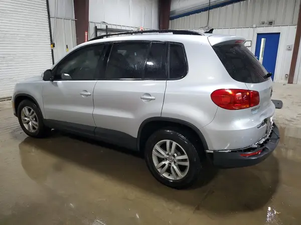 WVGBV7AX8HK000287 2017 VOLKSWAGEN TIGUAN - Image 2