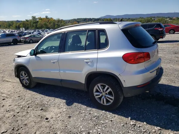 WVGBV7AX8HK000399 2017 VOLKSWAGEN TIGUAN - Image 2