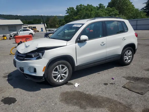 WVGBV7AX8HK016005 2017 VOLKSWAGEN TIGUAN - Image 1