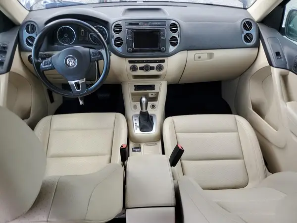 WVGBV7AX8HK023147 2017 VOLKSWAGEN TIGUAN - Image 8